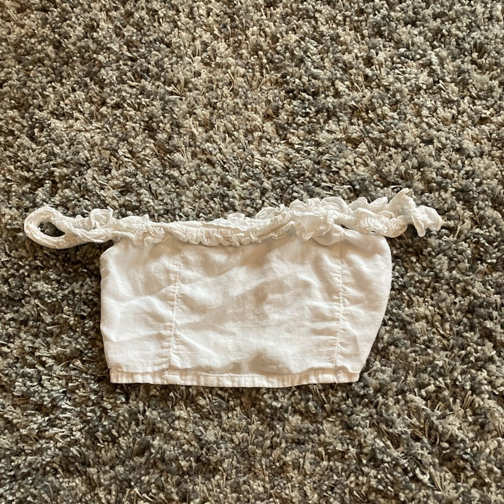 ZARA super cute off the shoulder white crop top blouse